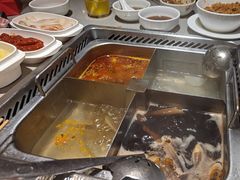 -海底捞火锅(新松江路店)