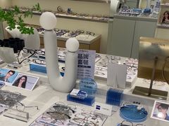 -视野联行眼镜·蔡司·尼康·授权优选门店(青浦宝龙店)