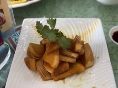 -鹏城人家海鲜酒家·23年老字号(较场尾店)