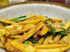 -萬家灯火·私房湘菜·22年老手艺(南岭大道店)
