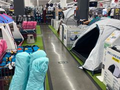 -迪卡侬(西华店)