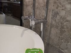 -珠海棕泉水疗酒店(拱北口岸高铁站店)