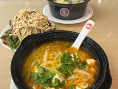 -闫家驴肉老店(华电一校店)