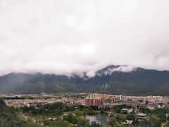 -比日神山