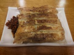 -八百里牛肉汤(盖饭·锅贴·万象城店)