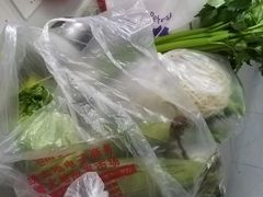 -锦绣大地生鲜食品厅(巨山路店)
