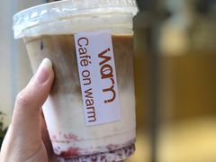 草莓拿铁-Cafe on warm(丹霞店)