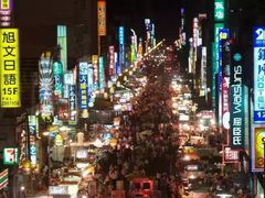 -六合夜市