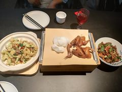 -鸽子侯·家宴·平价海鲜(市图书馆店)