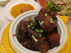-泓历皇朝酒店(东亭店)