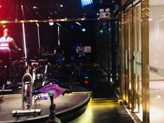 -银吉姆健身(恒隆馆)