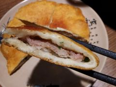 牛肉烤饼-肖四女乐山跷脚牛肉(世博源店)