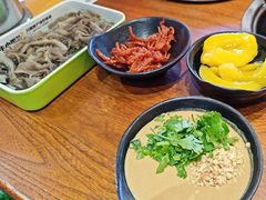 -牛小嫩串串火锅(老国贸总店)