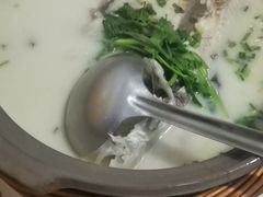 -天乐农家鱼头王(天目湖店)