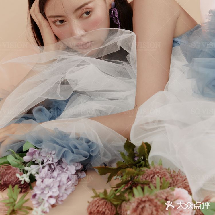 推荐|美到窒息的室内婚纱照~90%的新娘都无法抗拒