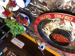 -蜀辣居鲜货老火锅(红牌楼店)
