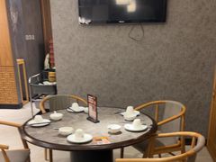 -闫府私房菜(恒隆店)