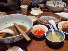 -李犟大爆鳝面·手工蟹黄包(湖滨西湖店)