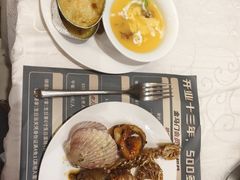 -金马门国际美食百汇(珞喻路店)