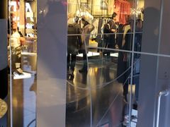 -NIKE品牌体验店(南京东路店)