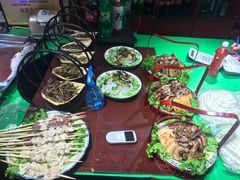 -满兴咱妈烀饼铁锅炖(兰州北街店)