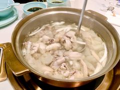 竹笙椰子鸡-润园四季椰子鸡火锅(南山海岸城店)