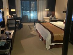 -深圳隐秀山居酒店