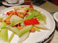 -眷江南之小蓝鲸(王府大街店)