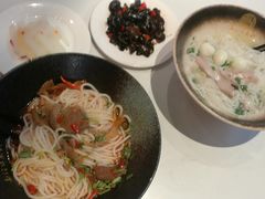 -南门口米粉·百年粉店