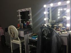 -美妆吧私人订制·化妆美甲美睫半永久