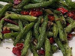 -黄家饺子东北特色菜馆(湖滨商业街店)
