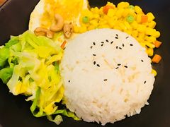海盗虾饭-海盗虾饭·剥好的小龙虾饭(SOHO尚都店)