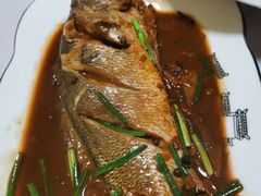 红烧黄花鱼-宾朋海鲜美食餐厅·特色美食(兴海路店)