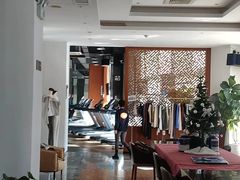 -豪逸健体(中骏广场店)