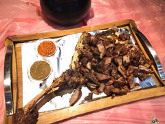 -阿楷·二十年烧烤宵夜·渔家小寨(达明店)