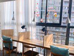 -两知·自习室(三峡广场总店)