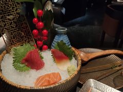 -蟹犇前•帝王蟹雪蟹(陆家嘴店)