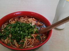-汪胖子襄阳牛肉面(华丰路店)