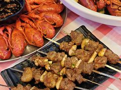 -肥小宝·金牌油焖大虾(襄阳龙虾地标店)