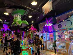 -卡通尼乐园(景枫中心店)