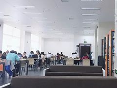 -武汉理工大学（南湖新校区）-图书馆