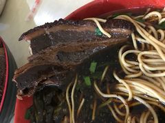 -小龙大肉面馆