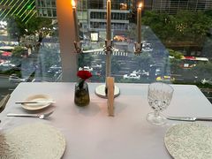 -圣丰索菲特·法国餐厅