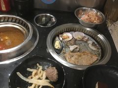 -钱小主·自助回旋烤肉火锅餐厅(东方新天地店)