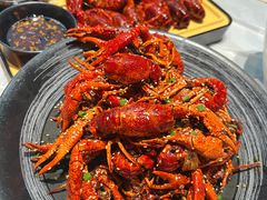 -肥肥虾庄·金牌油焖大虾(首义路店)
