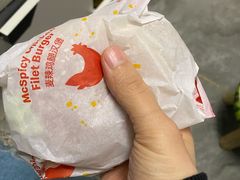 -麦当劳(利津路店)