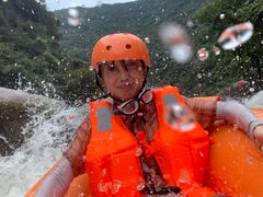 -雅鲁激流探险漂流