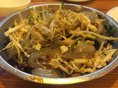 -闯关东东北农家菜(崂山石老人店)