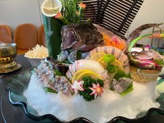 -鼎泰亨·海鲜牛肉餐厅(滨江店)