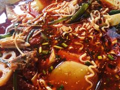 -三顾冒菜·麻辣烫(万达店)
